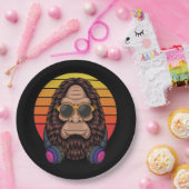 眼鏡とクールヘッドホンを身に着けている大足 ペーパープレート (パーティー)