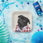 眼鏡とチェックシャツが付いたかわいい黒いパグ犬 ペーパープレート (パーティー)