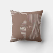 眼鏡と大きなアフロを持つメイヴ・ガール クッション (裏面)