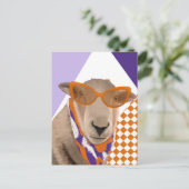 眼鏡をかけたかわいい羊 ポストカード (スタンド正面)