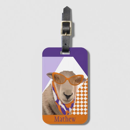 眼鏡をかけたかわいい羊 ラゲッジタグ (正面縦)