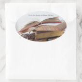 眼鏡をかけた古い本 楕円形シール (バッグ)