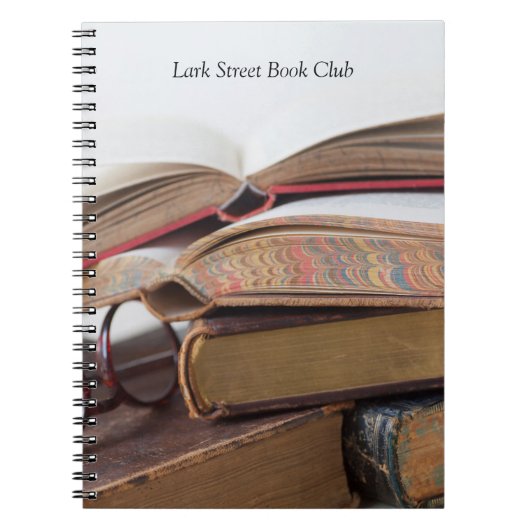 眼鏡をかけた古書 ノートブック (正面)