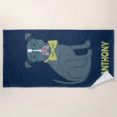 眼鏡をかけているピットブルパピードッグパーソナライズされた ビーチタオル (正面)