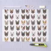 眼鏡フランスのをかけている可愛いブルドッグ 薄葉紙 (クラフト)