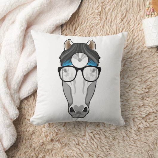 眼鏡付きの医者としての馬 クッション (ブランケット)