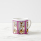 着席の人魚のピンクのエスプレッソのマグ エスプレッソカップ (正面右)