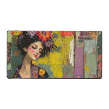 着物の幸せな女性