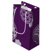 着物パターン（の模様が）ある抱き枕 スモールペーパーバッグ (裏面アングル)