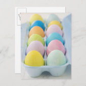着色されたイースターエッグのクローズアップ シーズンポストカード (正面/裏面)
