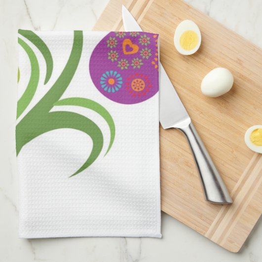 着色された卵および花が付いているイースター木 キッチンタオル (四つ折り)