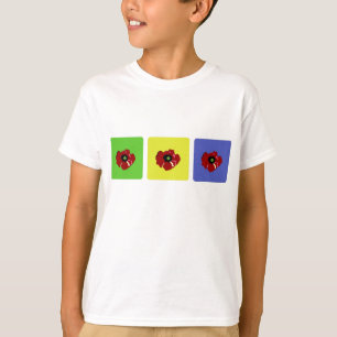 着色された正方形のワイシャツのケシ Tシャツ