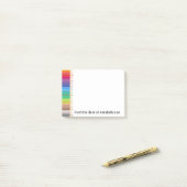 着色された虹の類別はライトを書きます ポストイット (デスク上)