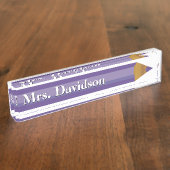 着色された鉛筆の先生のカスタムな机用ネームプレート デスクネームプレート (側面)