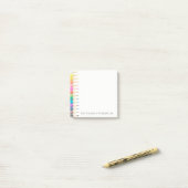 着色された鉛筆ライト ポストイット (デスク上)