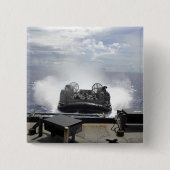 着陸船のエアクッション 缶バッジ (正面)