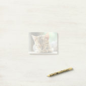睡眠の小さいベビーの子猫 ポストイット (デスク上)