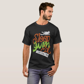 睡眠の水泳は繰り返しを食べます Tシャツ