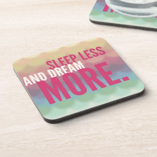 睡眠より少ない夢 – マインドフルネス引用文ギフト コースター (左側)