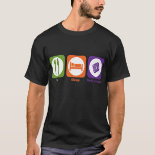 睡眠をします電子工学を食べて下さい Tシャツ