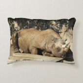 睡眠中のサイ アクセントクッション (裏面)