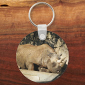 睡眠中のサイ キーホルダー (正面)