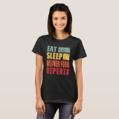 睡眠食べ繰り返し Tシャツ (正面フル)