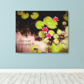 睡蓮とコイ池 キャンバスプリント (インサイチュ (ウッドフロア))