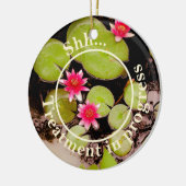 睡蓮とコイ池 セラミックオーナメント (左)