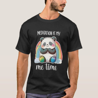 瞑想するパンダのクマのヨガ 瞑想 パンダ メディタ Tシャツ