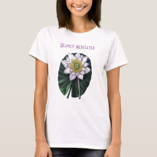 瞑想に耽る面白い蓮の花 Tシャツ