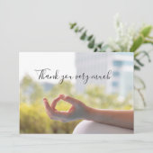 瞑想ポーズ付きヨガサンキューカード サンキューカード (スタンド正面)