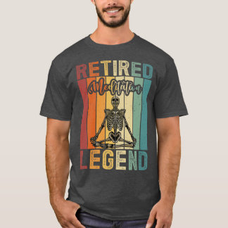 瞑想退職した面白い退職レトロスケルトン Tシャツ