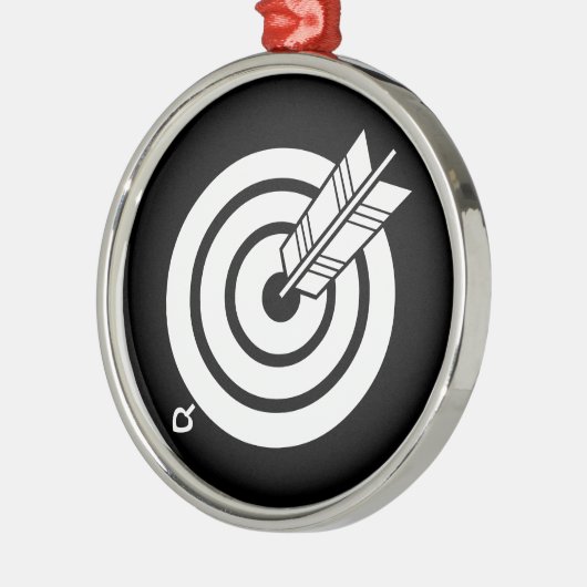 矢が丸い的に当たる メタルオーナメント (左)