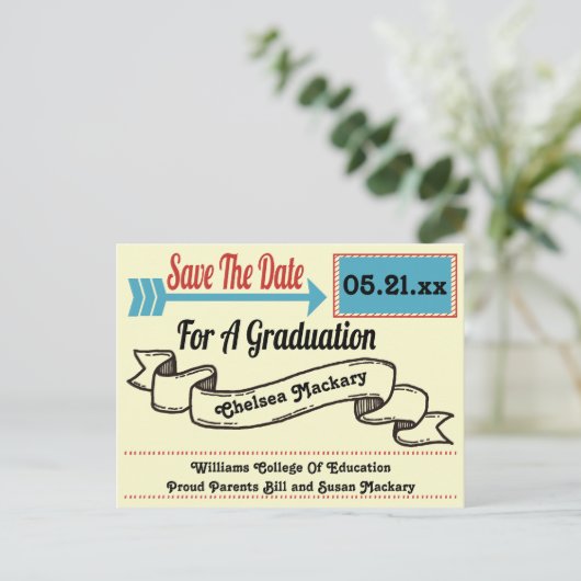 矢印モダンとリボンの卒業日付の保存 案内ポストカード (スタンド正面)