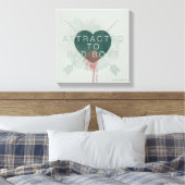 矢印 | 「悪い男の子に惹かれる」ピアスハート キャンバスプリント (インサイチュ (寝室))