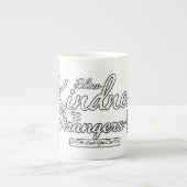 知らない人に親切にする ボーンチャイナマグカップ (正面)