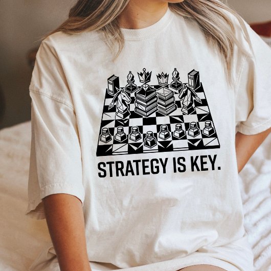 知的デザインの鍵はチェス戦略 トライブレンドTシャツ