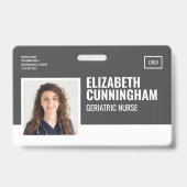 矩形ロゴナースフォトバーコードID水平 バッジ (正面)