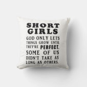 短い女の子の枕 クッション (正面)