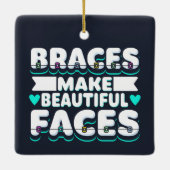 矯正器具で美しい顔を作る セラミックオーナメント (裏面)