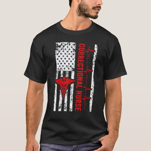 矯正看護師 アメリカ国旗 ナース RN Tシャツ (正面)