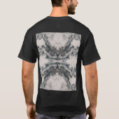 石から生まれた神話 - 左右対称の暗い風景 Tシャツ (裏面)