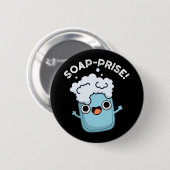石けん賞驚おもしろいいた石けんプリン黒BG 缶バッジ (正面&裏面)