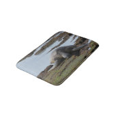 石で休んでいるカメ バスマット (アングル)