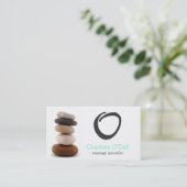 石のバランスをとるモノグラム 名刺 (スタンド正面)