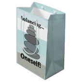 石のバランス ミディアムペーパーバッグ (裏面アングル)