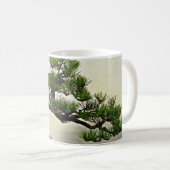 石のマツ盆栽の木上の根 コーヒーマグカップ (正面右)
