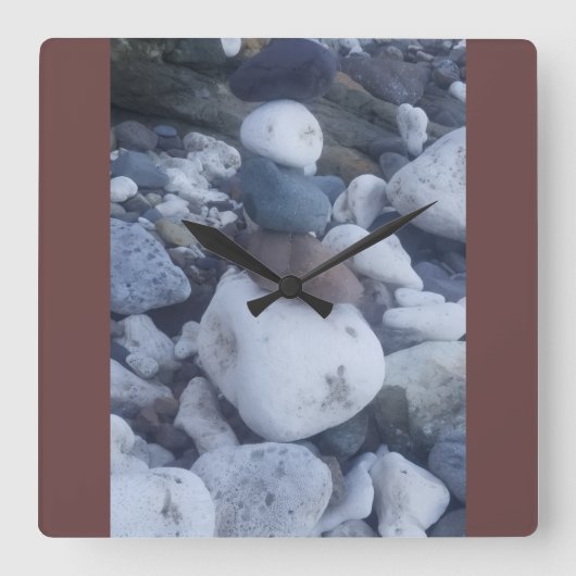 石の柱 スクエア壁時計 (正面)