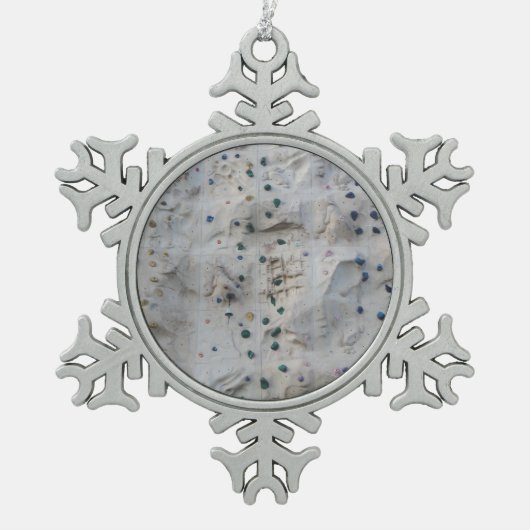 石の登山の壁 スノーフレークピューターオーナメント (正面)